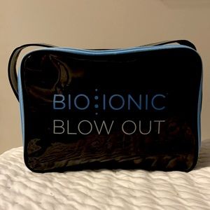 BioIonic Blow Out Brush Set + Extra Rollers